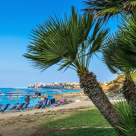 Hotel Poseidon Diamante