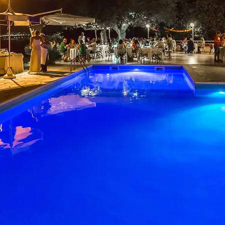 Hotel Poseidon Diamante