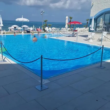Hotel Poseidon 4*
