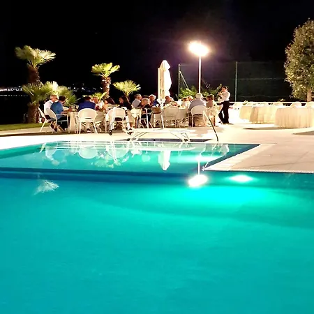 Poseidon Diamante