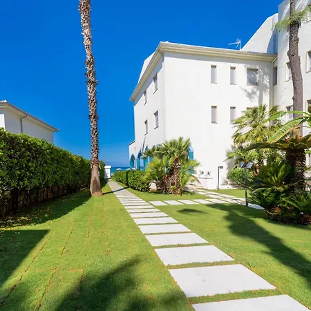 Poseidon Hotel
