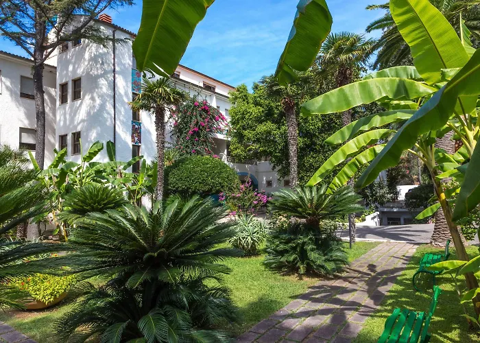 Poseidon 4* Diamante